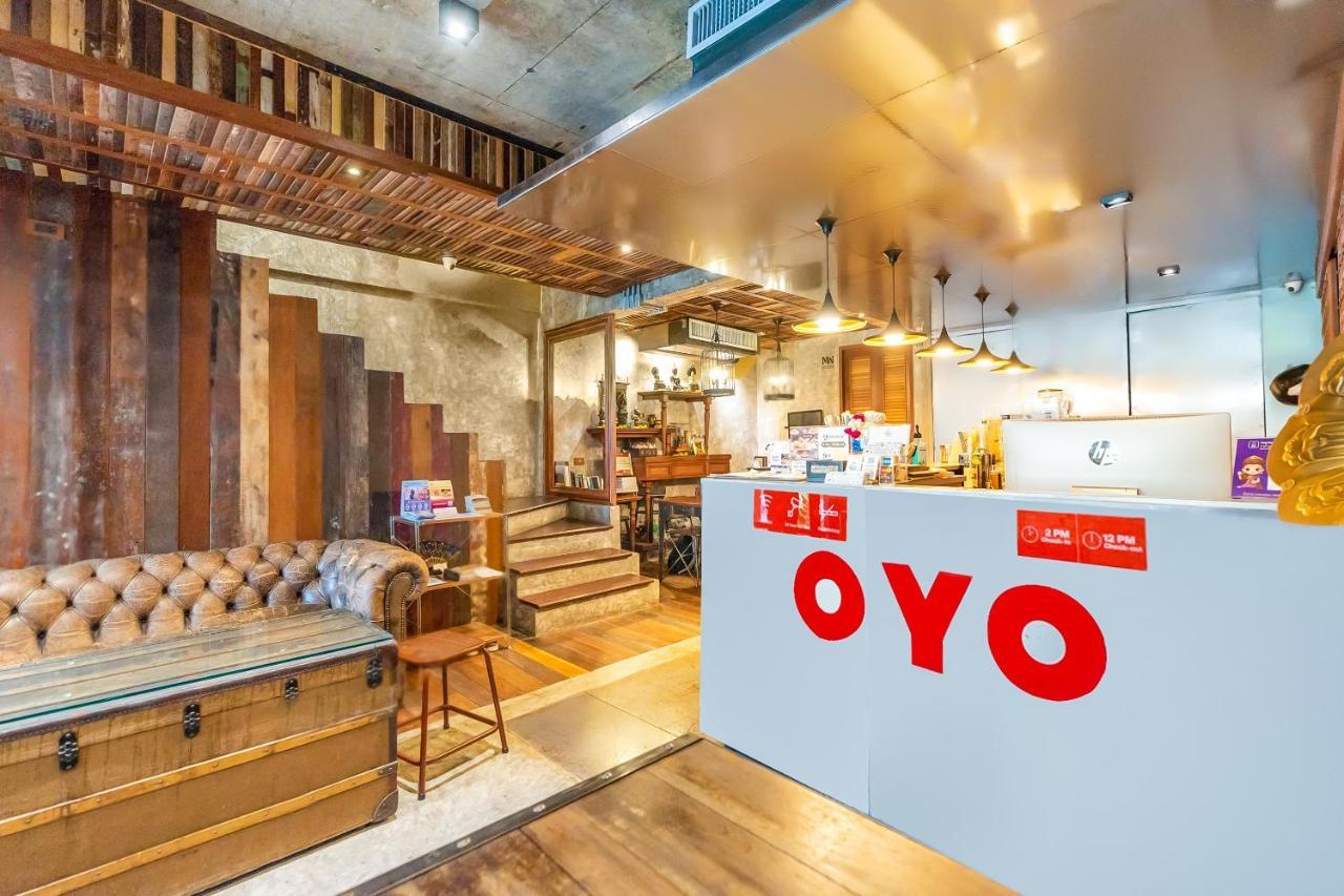 Oyo 704 Siam Plug In Hostel Bangkok Luaran gambar